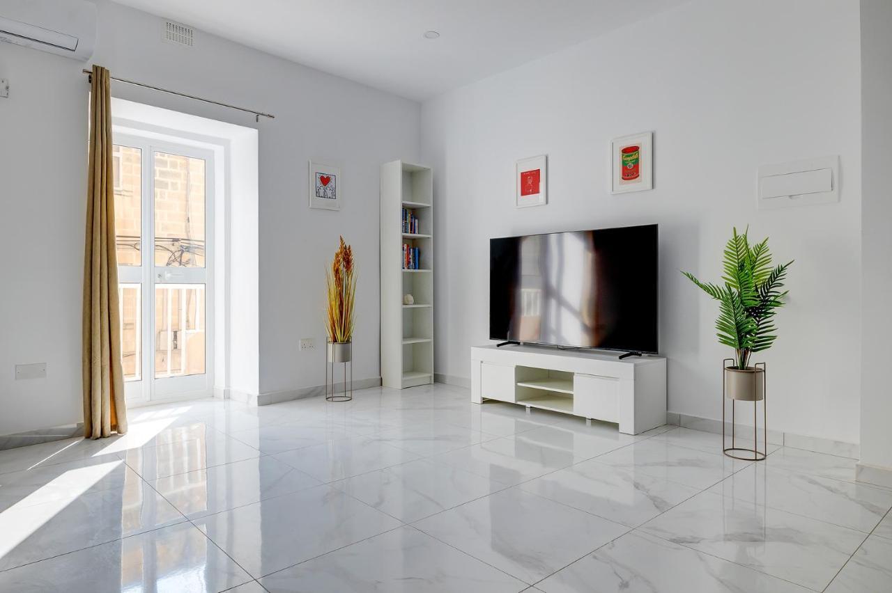 Modern Family Holiday Retreat In Gzira Sliema Buitenkant foto