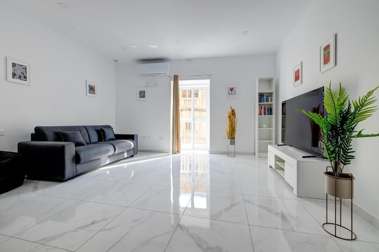 Modern Family Holiday Retreat In Gzira Sliema Buitenkant foto