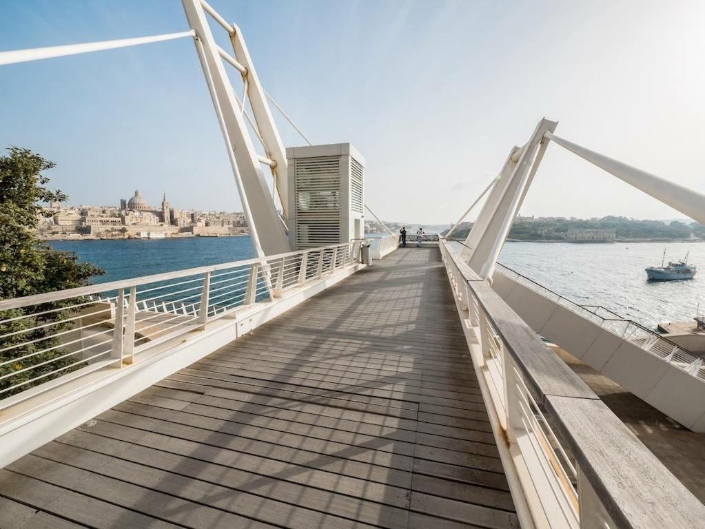 Modern Family Holiday Retreat In Gzira Sliema Buitenkant foto